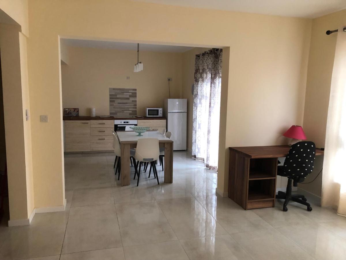 Apartament The Sea Across The Road - Flat 4 San Pawl il-Baħar Zewnętrze zdjęcie